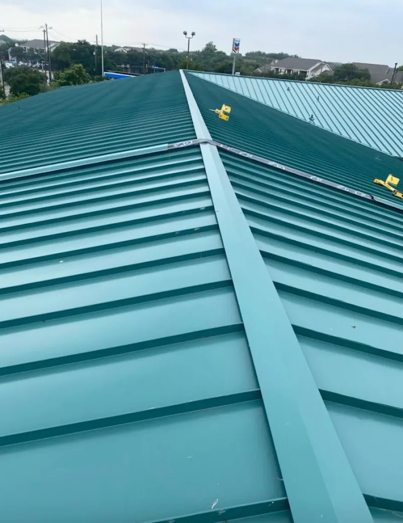 Green commercial metal roof ridge and valley for Metal Roof Repair in La Puente